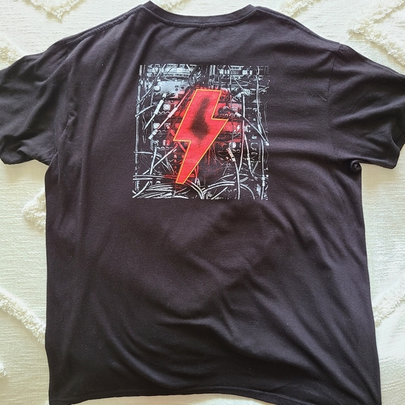 AC⚡️DC - Official Band T - Picture 6 of 9